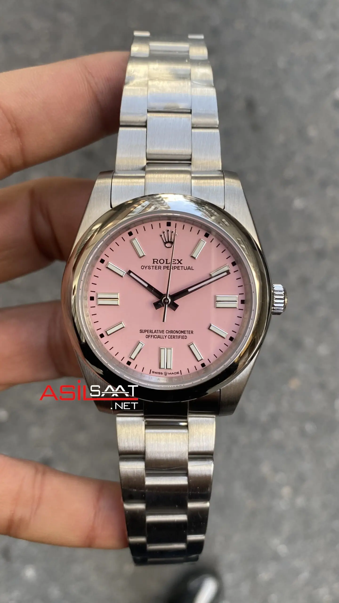 Rolex pink watch 2025