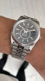 Rolex Sky Dweller Siyah 336934 Jubilee 42mm Replika Saat