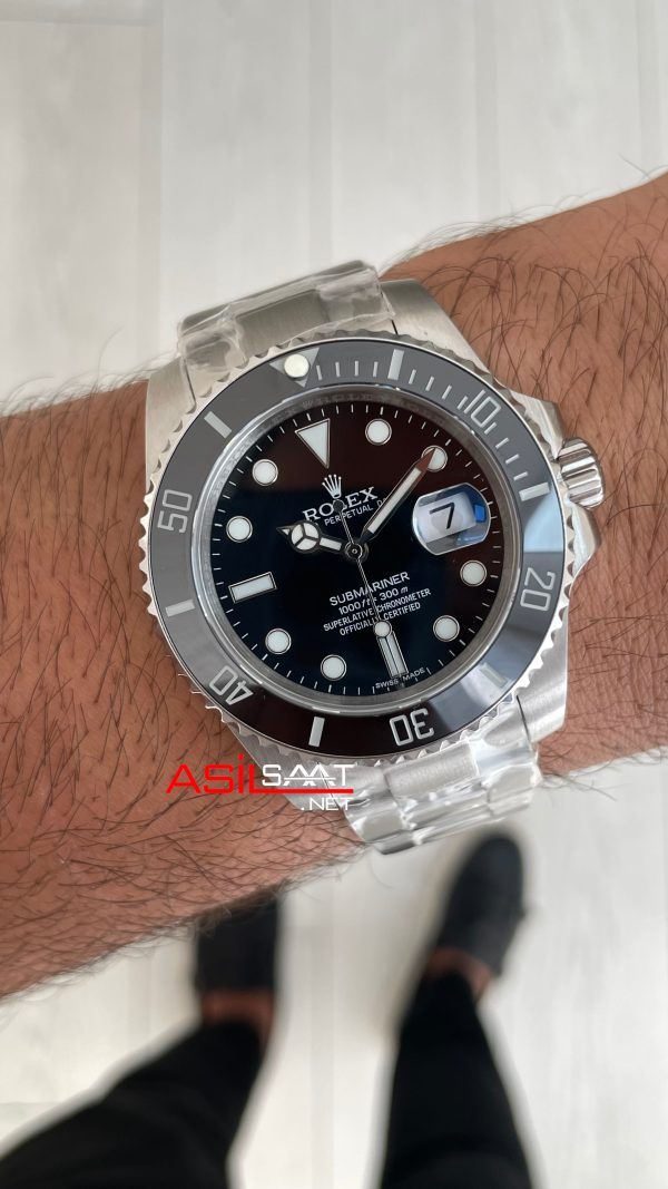 Rolex Submariner Date 126610LN Siyah Kadran 41mm Replika Saat