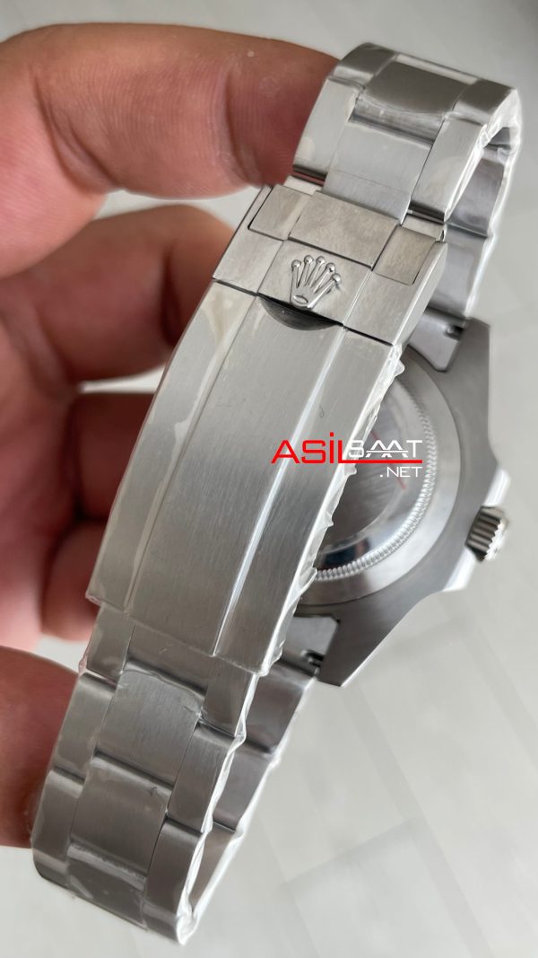 Rolex Submariner Hulk 116610LV Yeşil Kadran 40mm Replika Saat