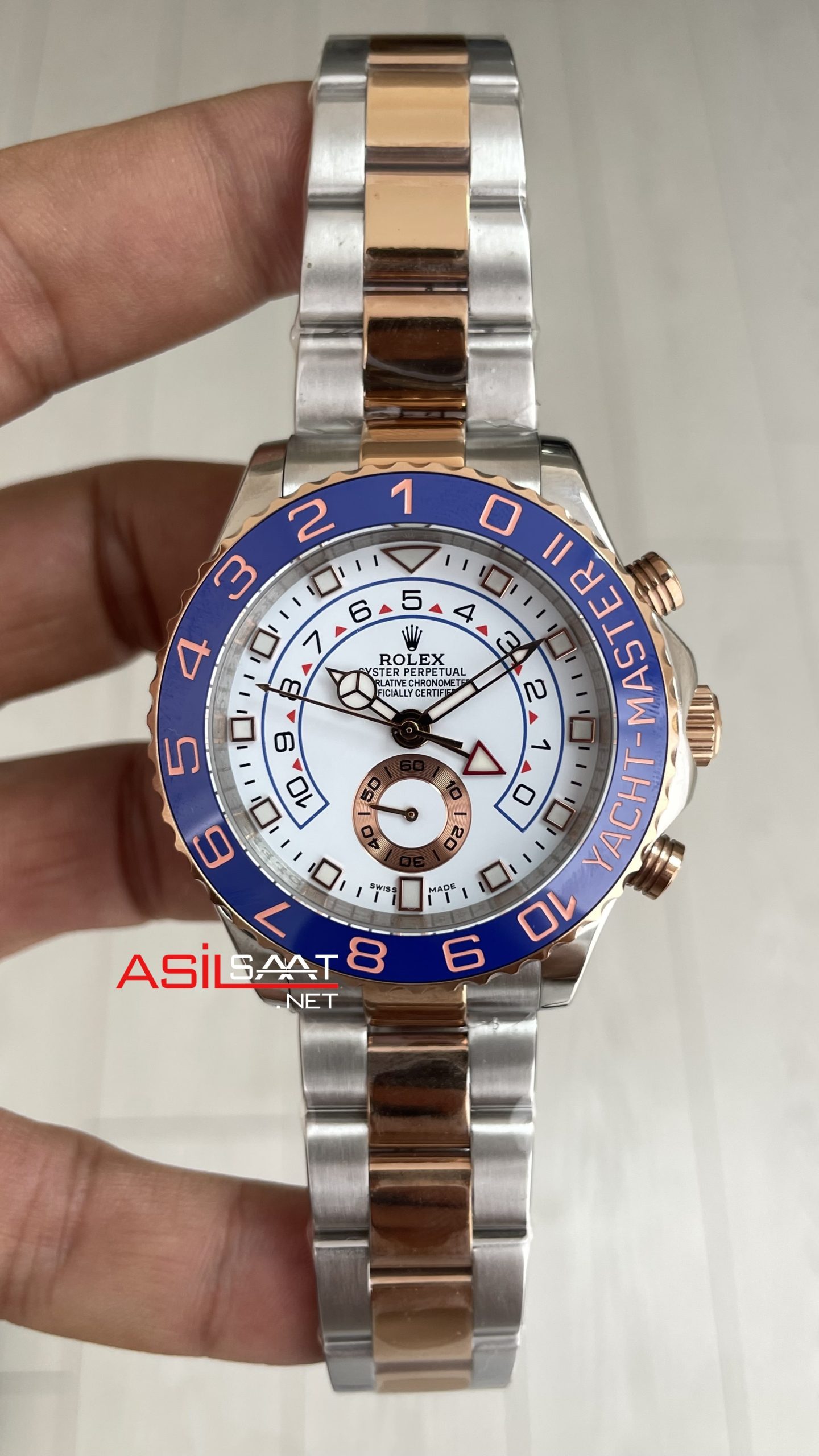 Rolex Yacht Master II 116681 Everose 44mm Rolex Yacht Master II 116681 Everose 44mm