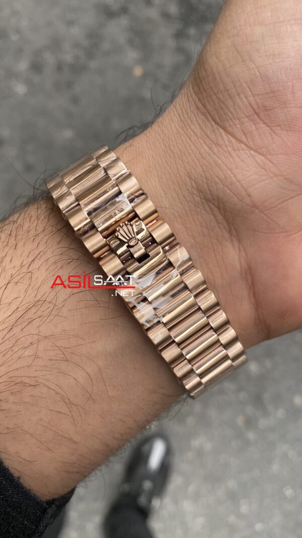 Rolex Day Date 218235 Rose Beyaz Kadran 40 mm