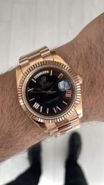 Rolex Day Date 228235 Rose Siyah 40mm Replika Saat