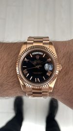 Rolex Day Date 228235 Rose Siyah 40mm Replika Saat