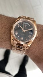 Rolex Day Date 228235 Rose Siyah 40mm Replika Saat