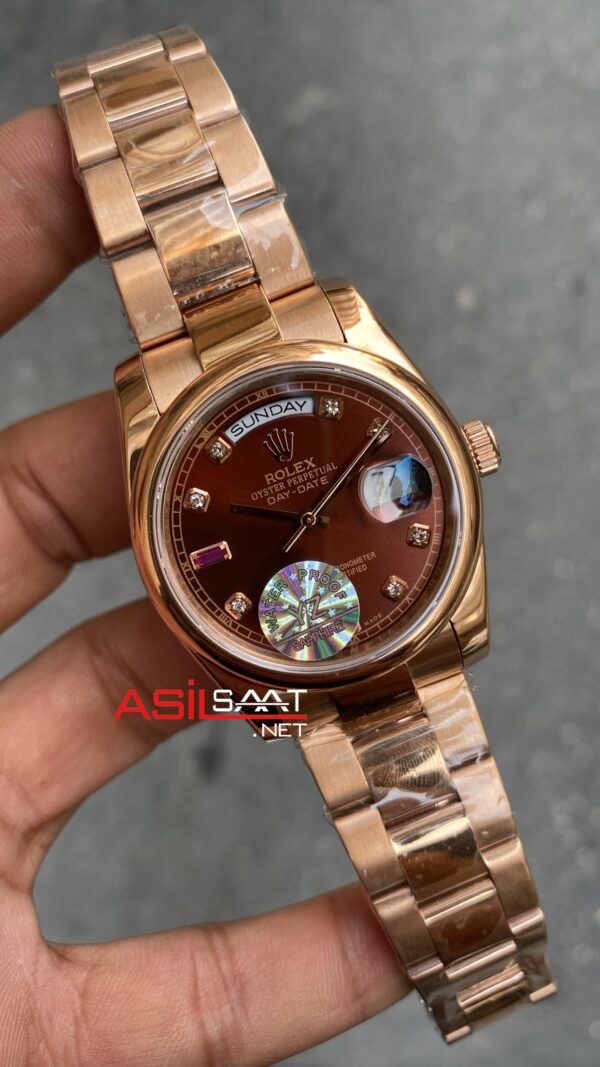 Rolex Day Date Chocolate Rubies Rose Gold 36 mm 118205 Diamond Dial Smooth Bezel Everose RBA015 Rolex Day Date Chocolate Rubies Rose Gold 36 mm 118205 Diamond Dial Smooth Bezel Everose RBA015