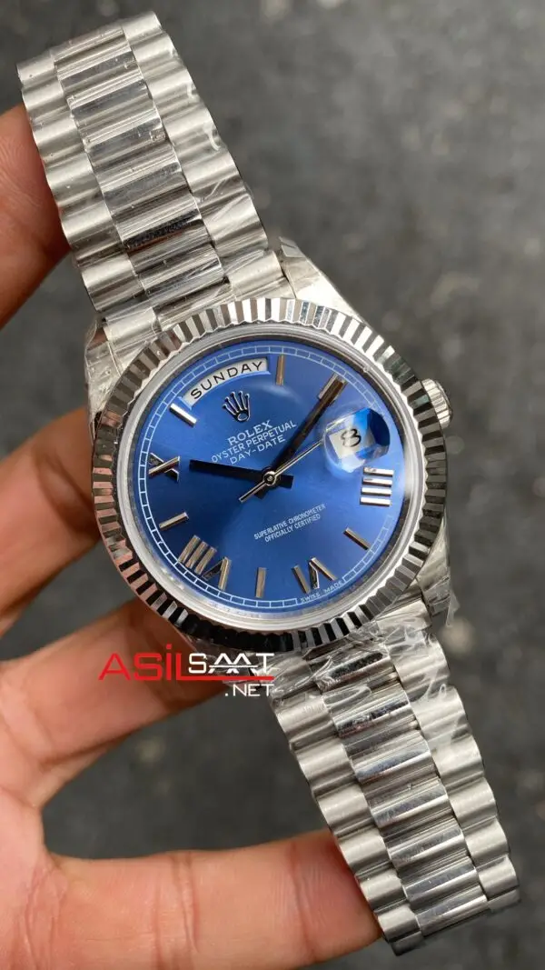 Rolex Day Date Mavi 228239 President 40 mm Romen Dial 3255 Eta Swiss