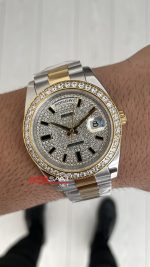 Rolex Day Date Pave Baguette Diamond 40mm Taşlı Kadran Two Tone Gold Replika Saat