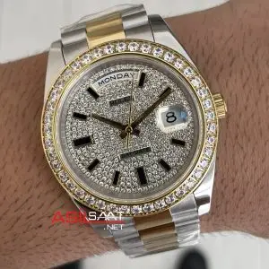 Rolex Day Date Pave Baguette Diamond 40mm Taşlı Kadran Two Tone Gold Replika Saat