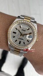 Rolex Day Date Pave Baguette Diamond 40mm Taşlı Kadran Two Tone Gold Replika Saat