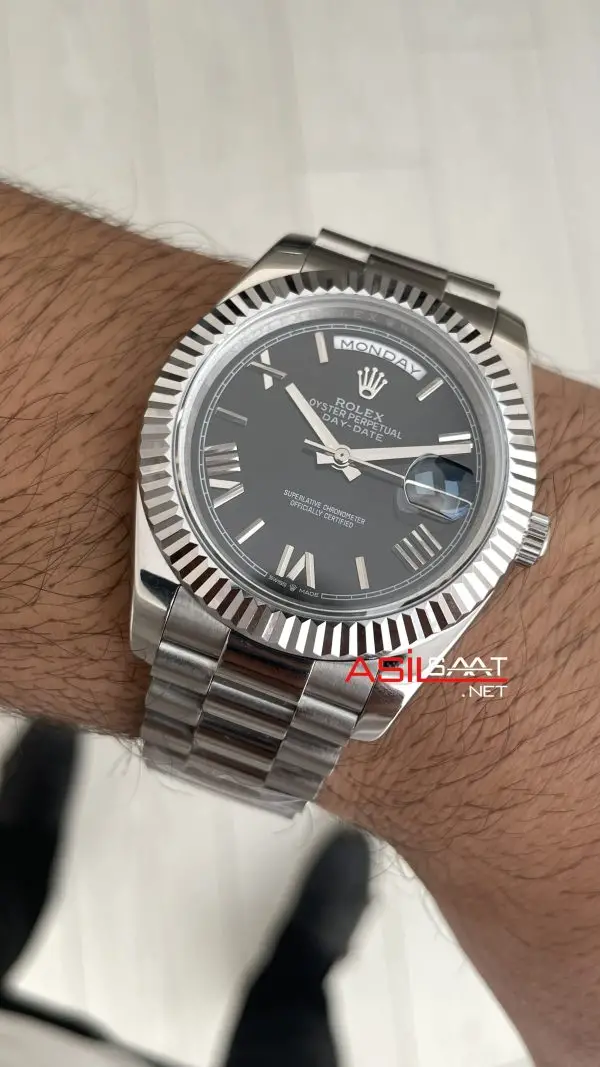 Rolex Day Date Siyah Kadran 228239 Black Roman Dial 40mm Replika Saat