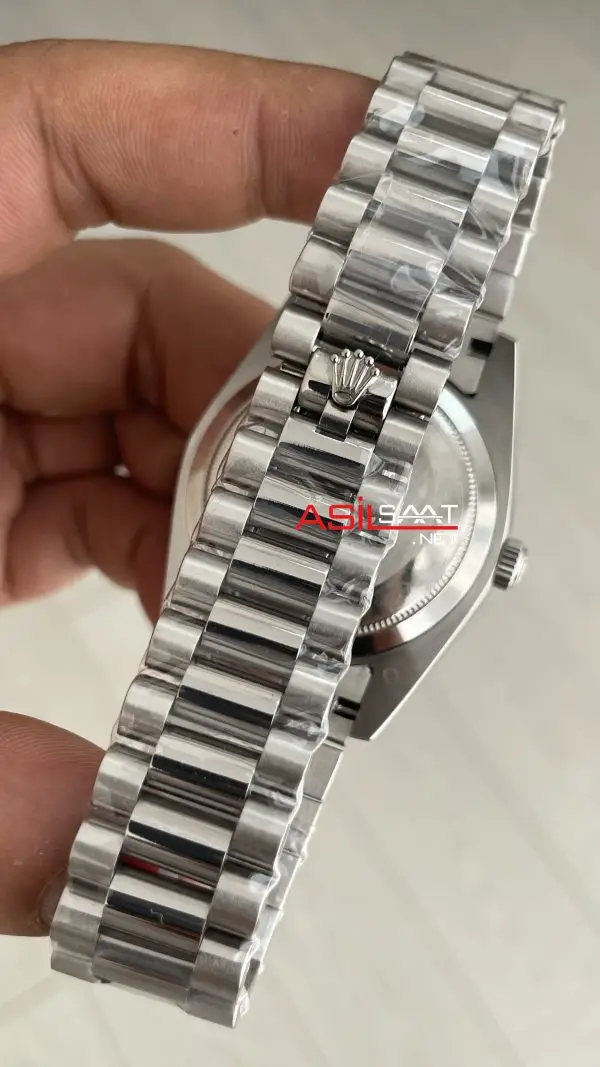 Rolex Day Date Siyah Kadran 228239 Black Roman Dial 40mm Replika Saat