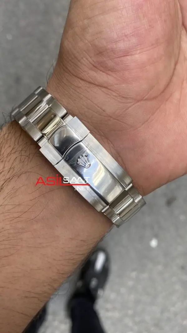 Rolex Sky Dweller Beyaz 326934 Oyster Replika