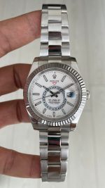 Rolex Sky Dweller Beyaz 336934 Oyster 42mm Replika Saat
