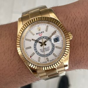 Rolex Sky Dweller Beyaz 336938 Oyster Gold 42mm Replika Saat
