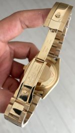 Rolex Sky Dweller Beyaz 336938 Oyster Gold 42mm Replika Saat