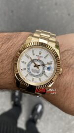 Rolex Sky Dweller Gold 336938 Beyaz Replika Saat