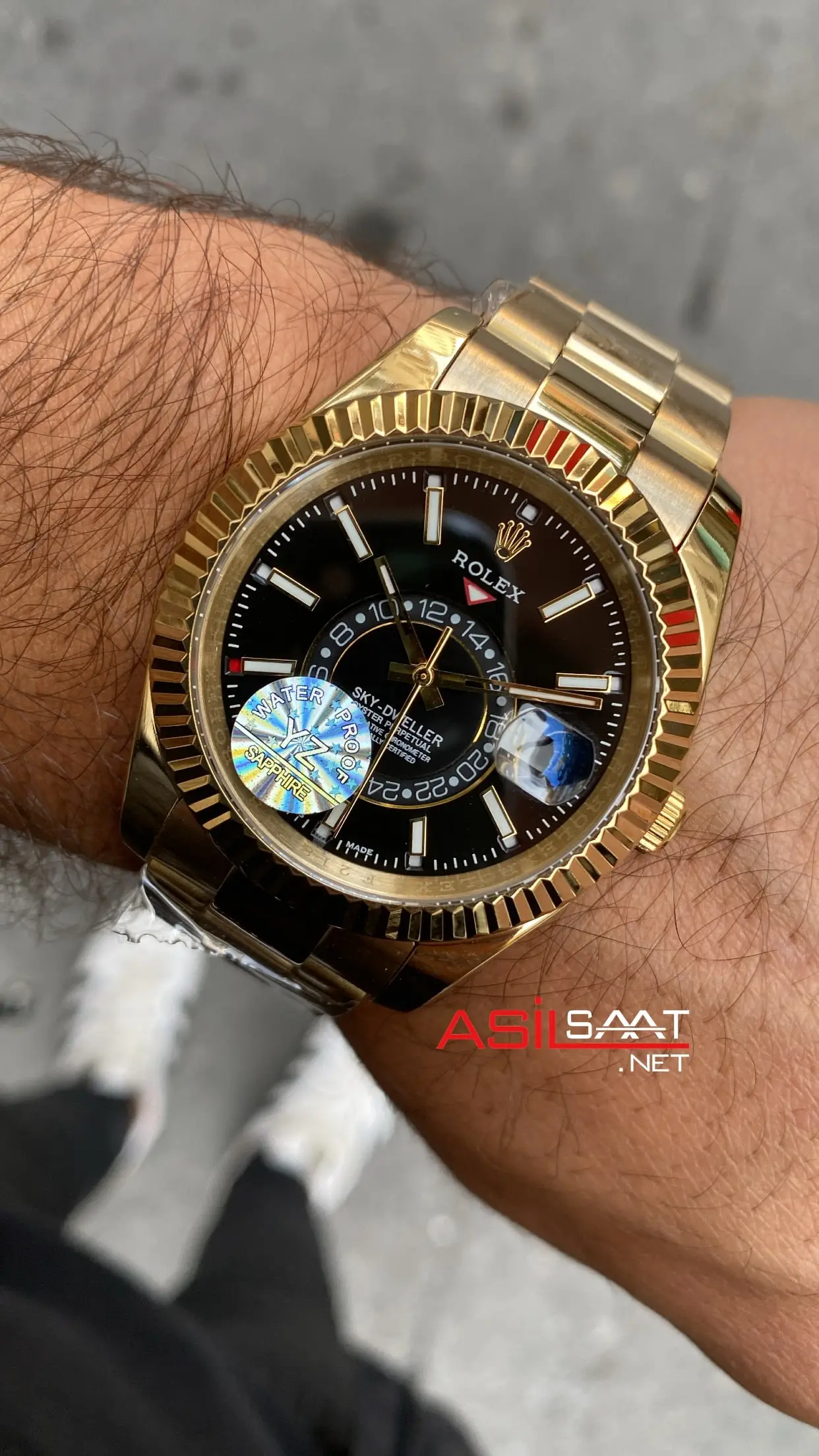 Rolex sky dweller 2017 price clearance