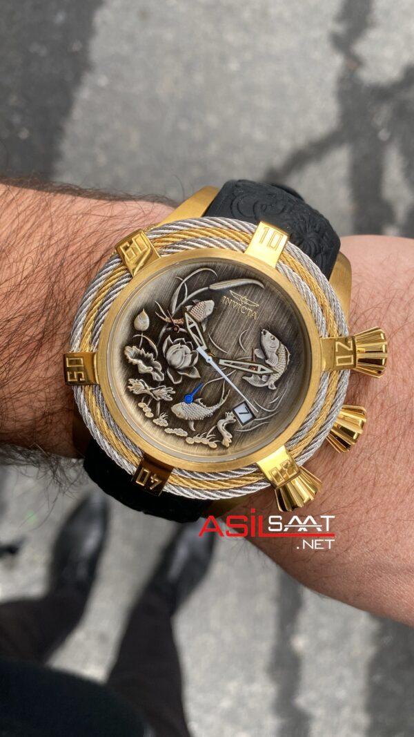 Invicta Bolt Koi Fish Chronograph 53 mm 27876 Gold Replika Saat IKF002