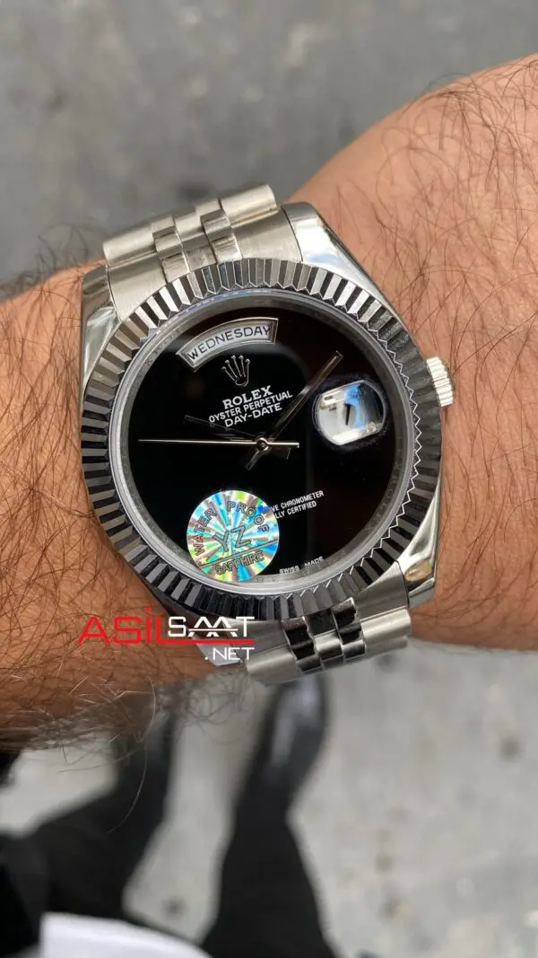 Rolex Day Date Siyah Kadran 40 mm 228239 Silver Replika Saat ROLDD040 Rolex Day Date Siyah Kadran 40 mm 228239 Silver Replika Saat ROLDD040