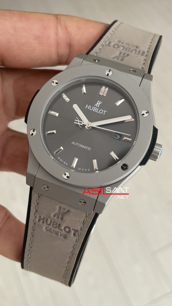 Hublot Classic Fusion Grey 42mm Replika Saat