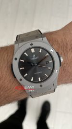 Hublot Classic Fusion Grey 42mm Replika Saat