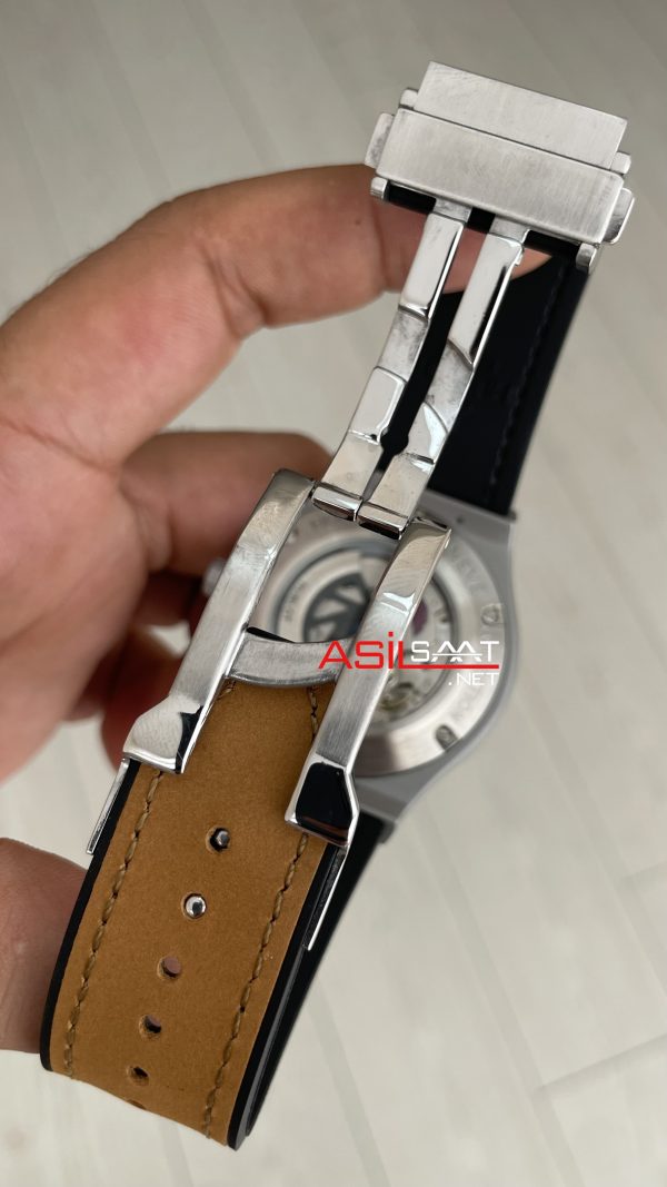 Hublot Classic Fusion Siyah Kadran 42 mm Kahverengi Replika Saat