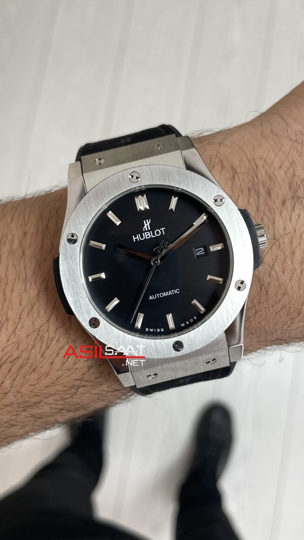 Hublot Classic Fusion Siyah Kadran 42mm Silver Replika Saat