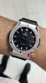 Hublot Classic Fusion Siyah Kadran 42mm Silver Replika Saat