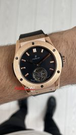 Hublot Classic Fusion Tourbillon Siyah Kadran 42mm Rose Replika Saat