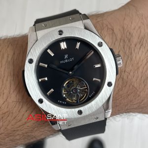 Hublot Classic Fusion Tourbillon Siyah Kadran 42mm Silver Replika Saat