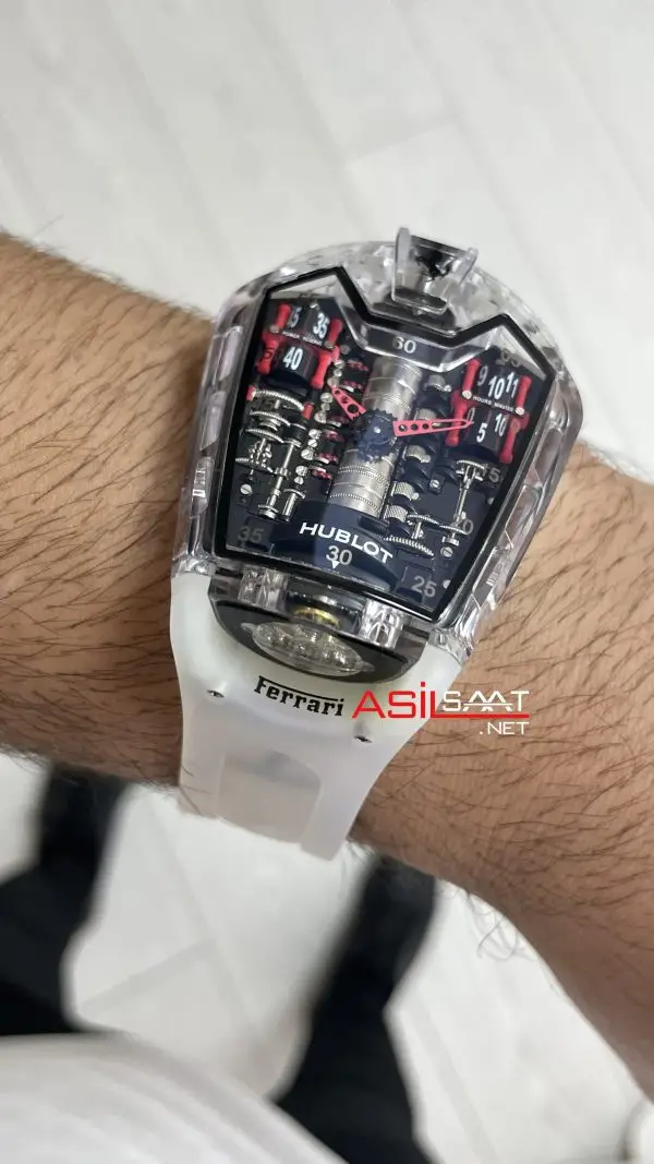 Hublot LaFerrari MP-05 Tourbillon Sapphire 46mm Şeffaf Replika Saat Hublot LaFerrari MP-05 Tourbillon Sapphire 46mm Şeffaf Replika Saat