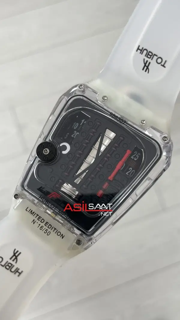 Hublot LaFerrari MP-05 Tourbillon Sapphire 46mm Şeffaf Replika Saat Hublot LaFerrari MP-05 Tourbillon Sapphire 46mm Şeffaf Replika Saat