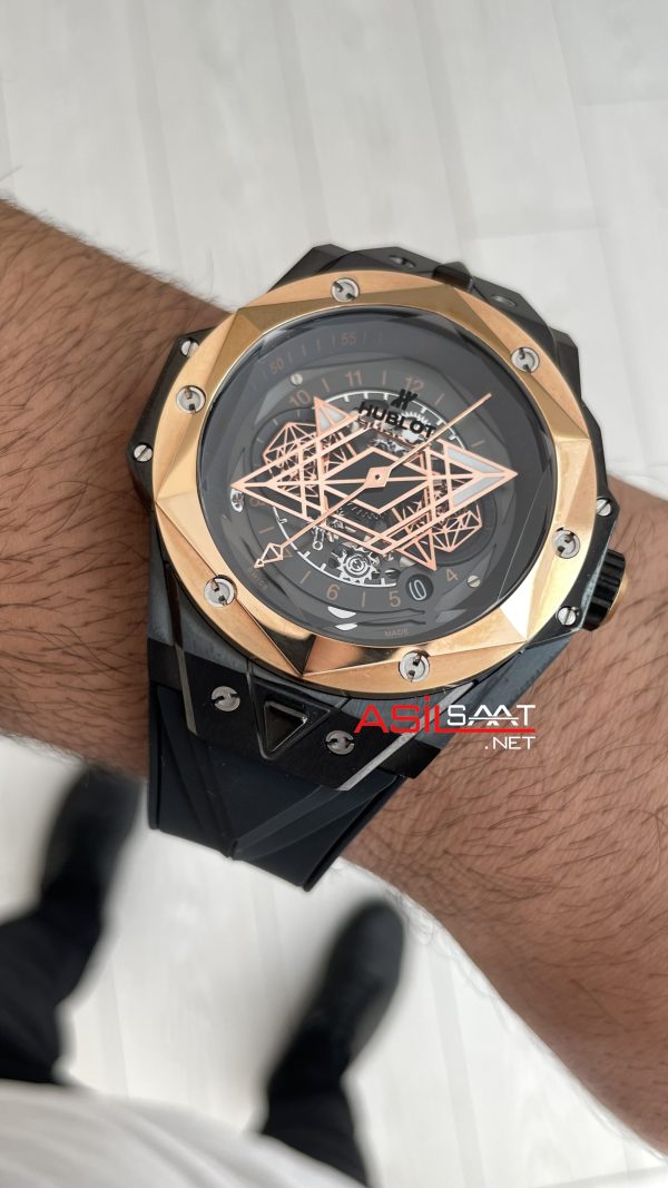 Hublot Sang Bleu II Black Magic 45mm Rose Black Replika Saat
