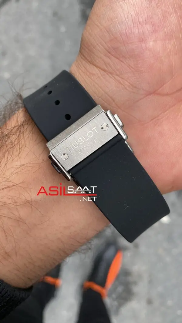 Hublot Techframe Ferrari Replika Saat HBFT001 Hublot Techframe Ferrari Replika Saat HBFT001