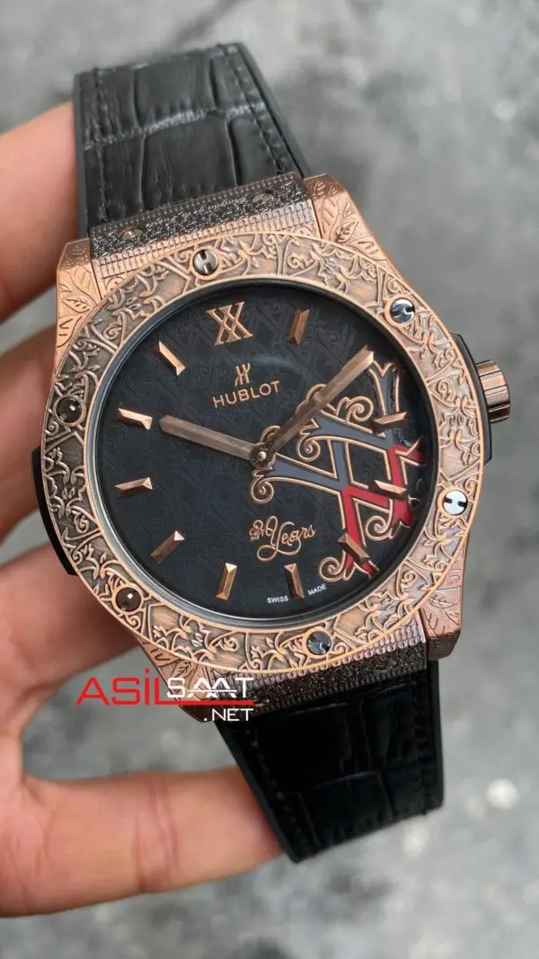 Hublot Vendome Classic Fushion İşlemeli Rose Kasa HBV026