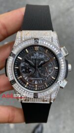 Hublot Vendome Taşlı İskelet Classic Fushion 41 mm HBV011