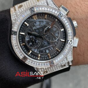 Hublot Vendome Taşlı İskelet Classic Fushion 41 mm HBV011