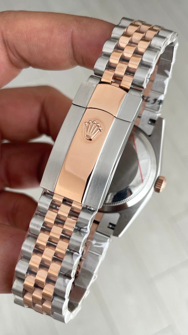 Rolex Datejust Siyah Taşlı 126231 Lady Jubilee 36mm Two Tone Rose Kadın Saati Rolex Datejust Siyah Taşlı 126231 Lady Jubilee 36mm Two Tone Rose Kadın Saati