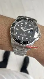 Rolex Sea-Dweller 126600 Oyster Red Text 43mm