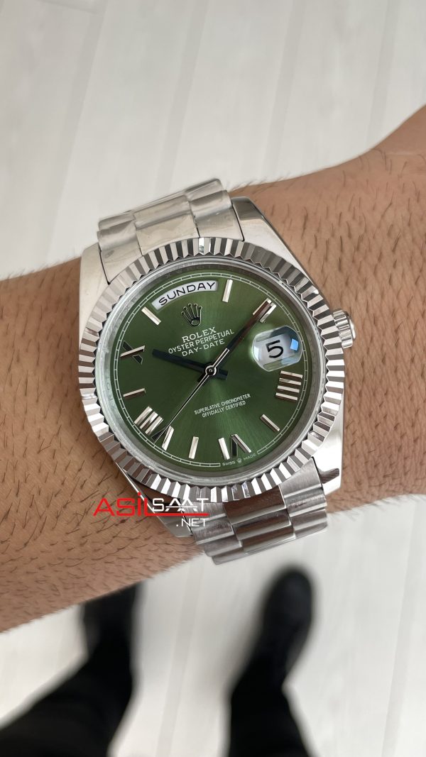 Rolex Day Date Yeşil Kadran 228239 Olive Green 40mm Replika Saat Rolex Day Date Yeşil Kadran 228239 Olive Green 40mm Replika Saat