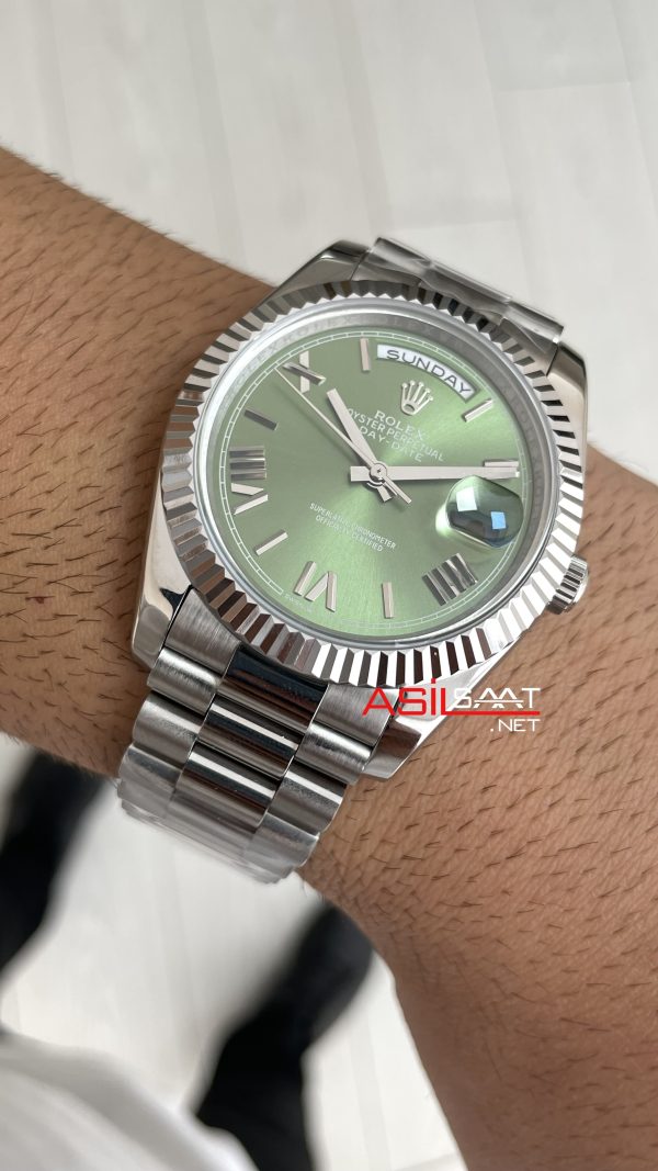 Rolex Day Date Yeşil Kadran 228239 Olive Green 40mm Replika Saat Rolex Day Date Yeşil Kadran 228239 Olive Green 40mm Replika Saat