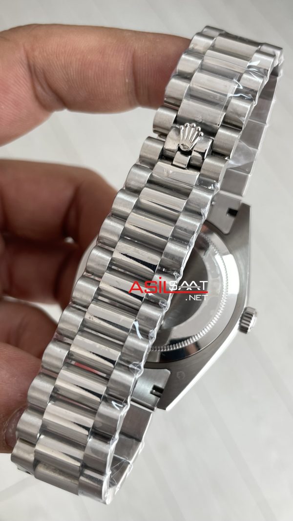 Rolex Day Date Yeşil Kadran 228239 Olive Green 40mm Replika Saat Rolex Day Date Yeşil Kadran 228239 Olive Green 40mm Replika Saat