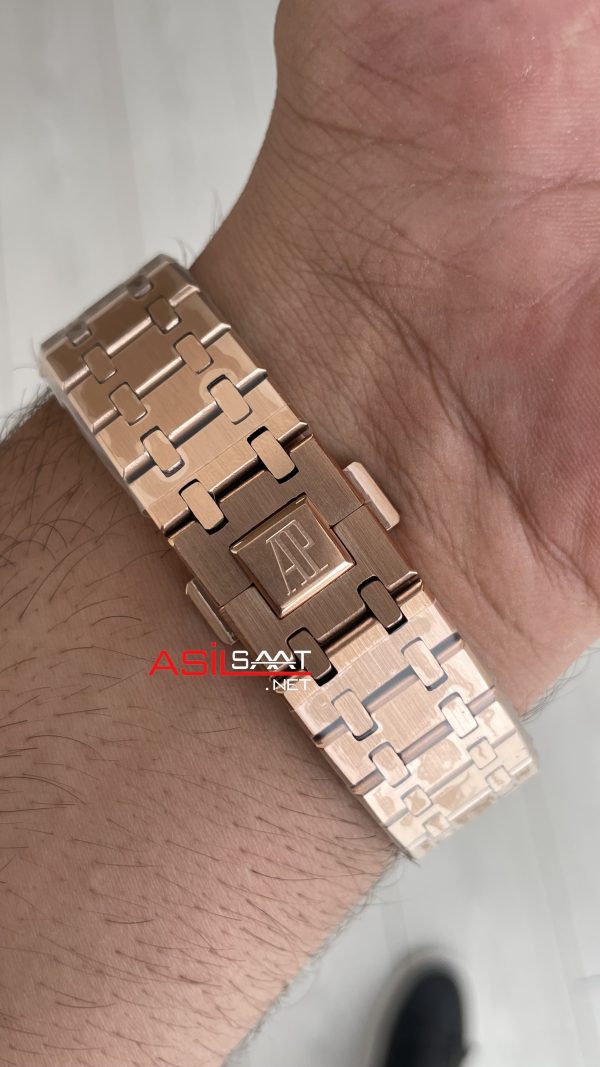Audemars Piguet Royal Oak Chronograph 26240OR Siyah Kadran Rose Replika Saat
