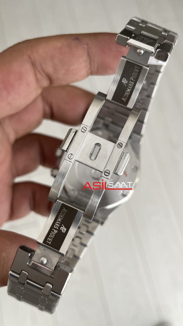 Audemars Piguet Royal Oak Chronograph 26240ST Siyah Kadran 41 mm Silver Replika Saat