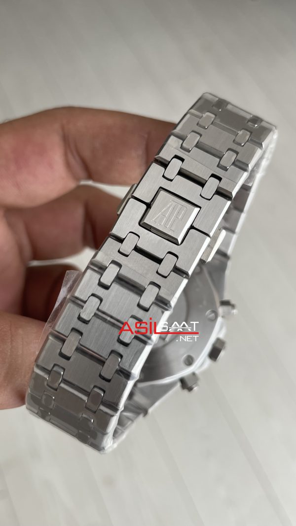 Audemars Piguet Royal Oak Chronograph Tifany 26331ST Ice Blue 41 mm Silver Replika Saat Audemars Piguet Royal Oak Chronograph Tifany 26331ST Ice Blue 41 mm Silver Replika Saat