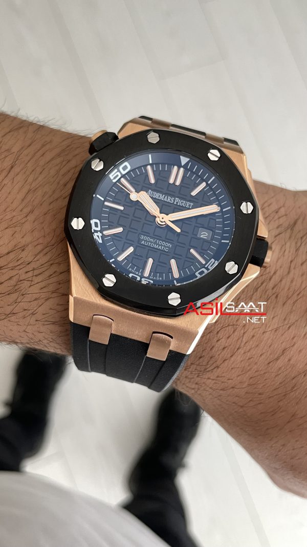 Audemars Piguet Royal Oak Offshore Diver Cup 15709TR Siyah Kadran 42mm Rose Replika Saat