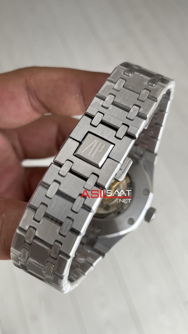 Audemars Piguet Royal Oak Siyah Kadran 15400ST Replika Saat