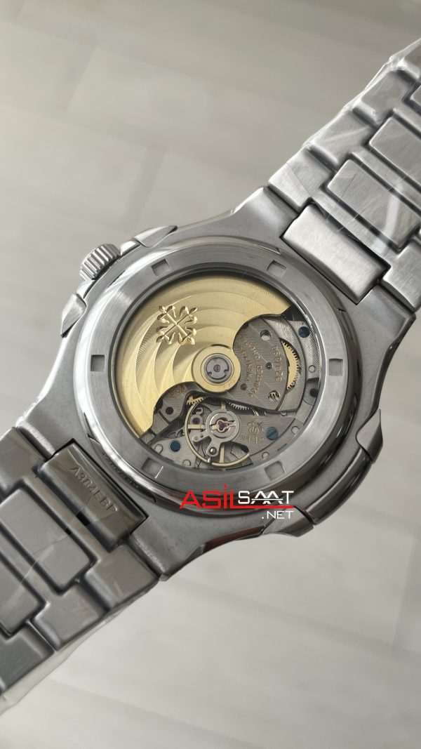 Patek Philippe Nautilus 40th Year Anniversary 5711 Gri Kadran 40 mm Silver Replika Saat