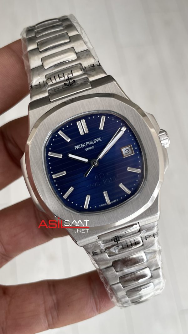 Patek Philippe Nautilus 40th Year Anniversary Platinum Blue 40 mm 5711 Silver 40. Yıla Özel Mavi Kadran Replika Saat
